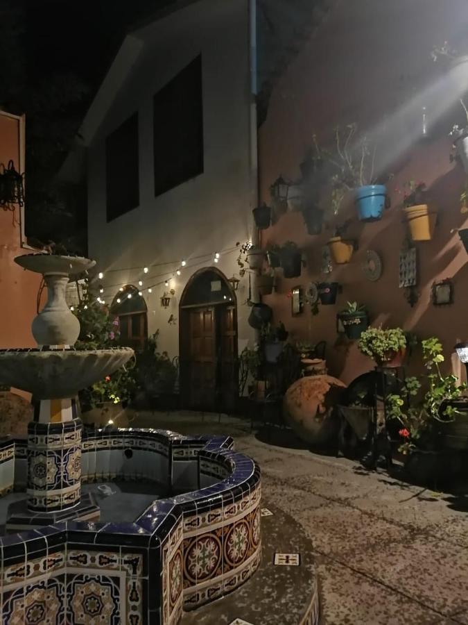 Hotel Sevilla Ayacucho Exterior foto